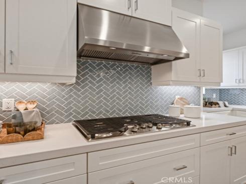 183  Proctor  , Irvine, CA