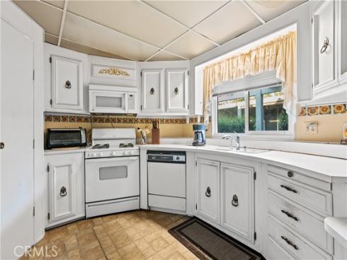 5200  Irvine  401 , Irvine, CA