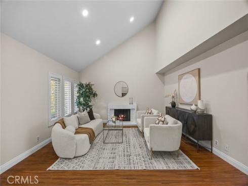 13  Carson  , Irvine, CA