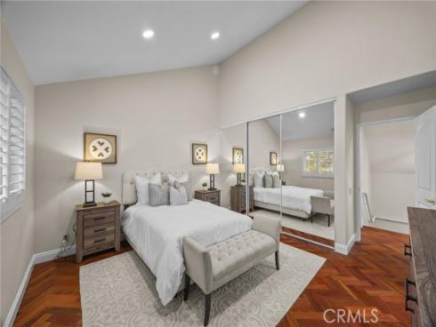 13  Carson  , Irvine, CA