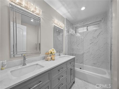 13  Carson  , Irvine, CA