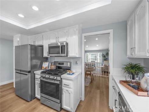 11  De Forest  , Irvine, CA