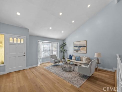 11  De Forest  , Irvine, CA