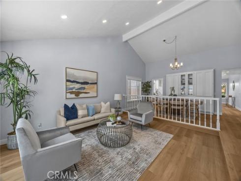 11  De Forest  , Irvine, CA