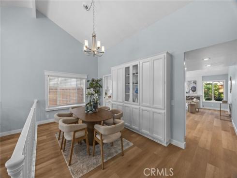 11  De Forest  , Irvine, CA