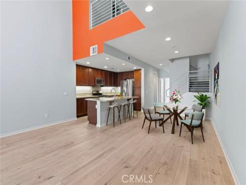 543 Rockefeller , Irvine, CA