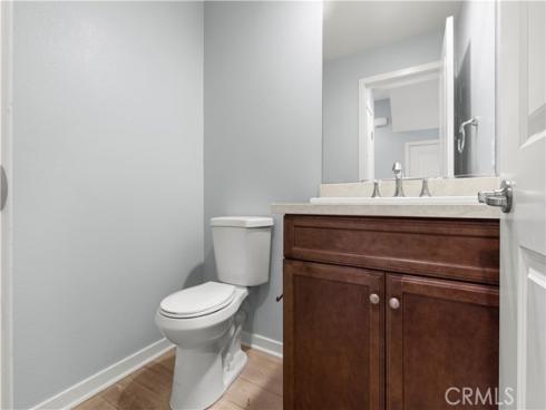 543 Rockefeller , Irvine, CA