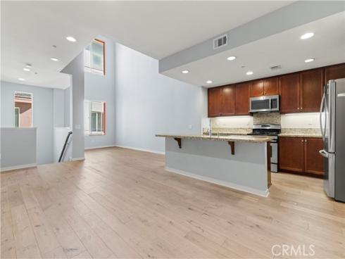 543 Rockefeller , Irvine, CA