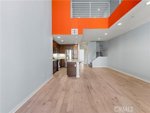 543 Rockefeller , Irvine, CA