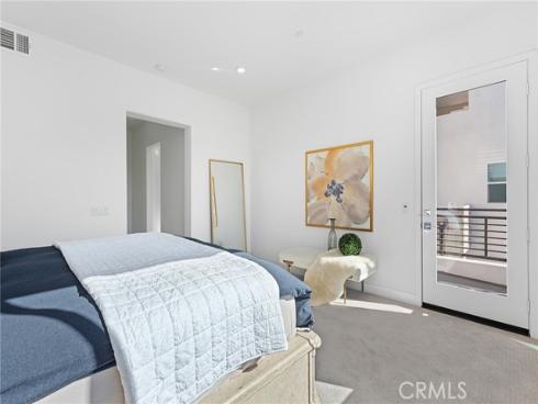 408 Treble , Irvine, CA