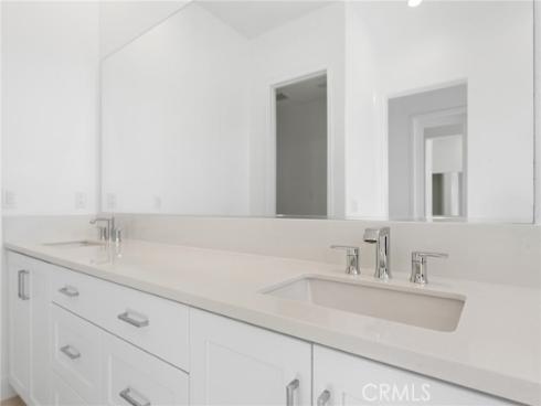 408 Treble , Irvine, CA