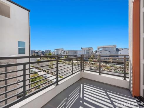 408 Treble , Irvine, CA