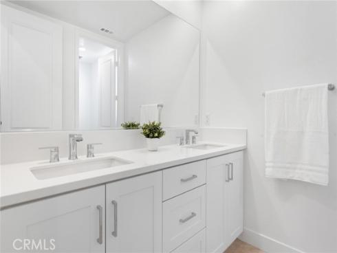 408 Treble , Irvine, CA