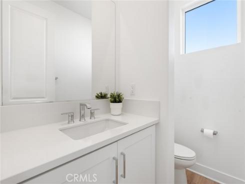 408 Treble , Irvine, CA