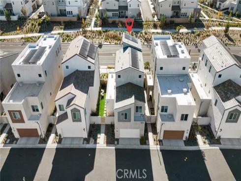 408 Treble , Irvine, CA