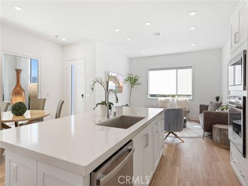 408 Treble , Irvine, CA