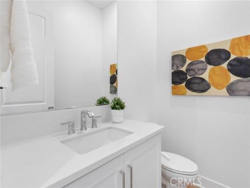 408 Treble , Irvine, CA