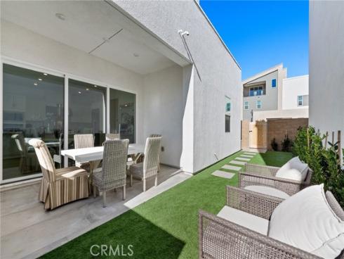 408 Treble , Irvine, CA