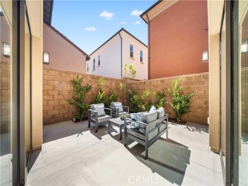 121 Tall Reed , Irvine, CA