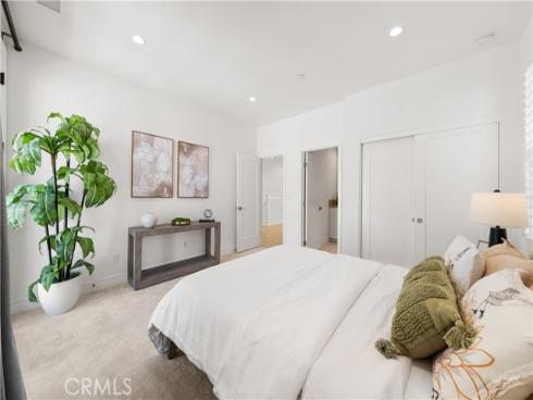 121 Tall Reed , Irvine, CA