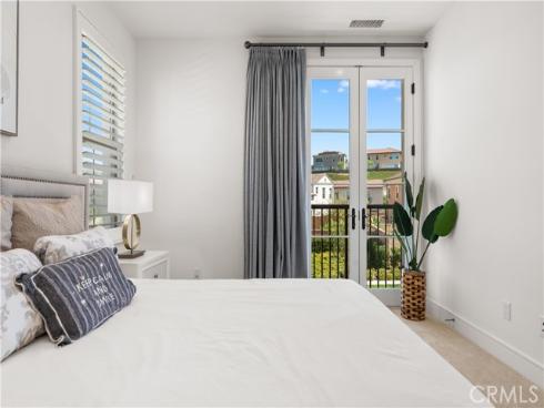 121 Tall Reed , Irvine, CA