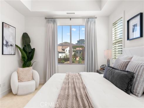 121 Tall Reed , Irvine, CA