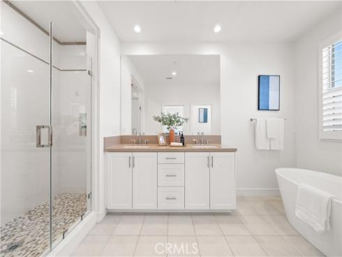 121 Tall Reed , Irvine, CA