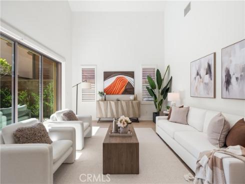 121 Tall Reed , Irvine, CA