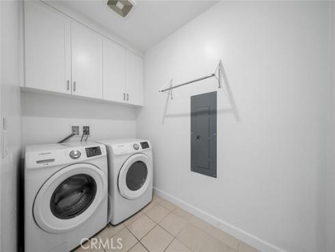 148 Follyhatch , Irvine, CA