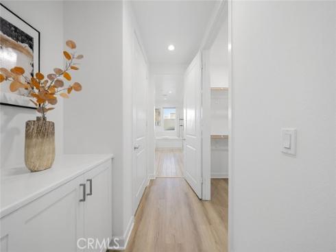 148 Follyhatch , Irvine, CA