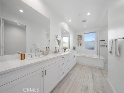 148 Follyhatch , Irvine, CA