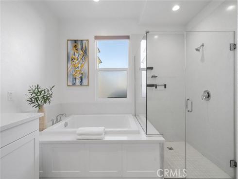 148 Follyhatch , Irvine, CA