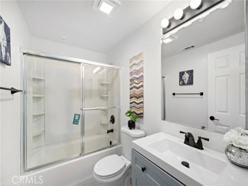 2801  Cherrywood  , Irvine, CA