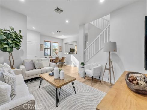 50 Hedge Bloom , Irvine, CA