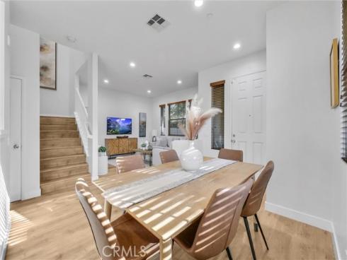 50 Hedge Bloom , Irvine, CA