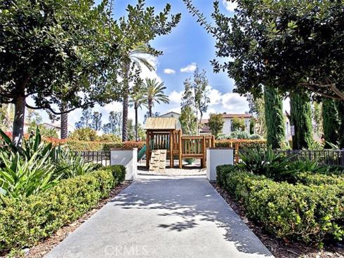 50 Hedge Bloom , Irvine, CA