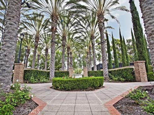 50 Hedge Bloom , Irvine, CA