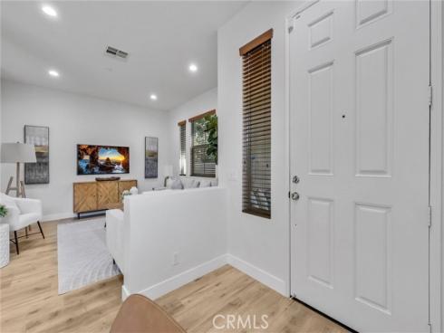 50 Hedge Bloom , Irvine, CA