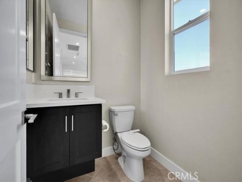 53 Chasma , Irvine, CA