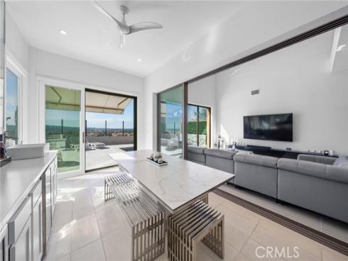 137 Trumpet Flower , Irvine, CA