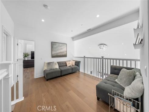 137 Trumpet Flower , Irvine, CA