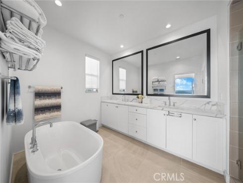 137 Trumpet Flower , Irvine, CA