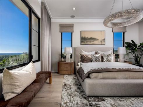 564 Peninsula , Irvine, CA