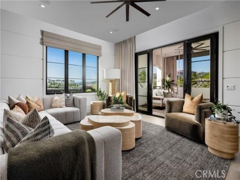 564 Peninsula , Irvine, CA