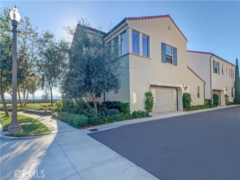 158 Falcon , Irvine, CA