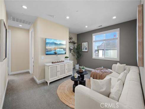 177 Compass , Irvine, CA