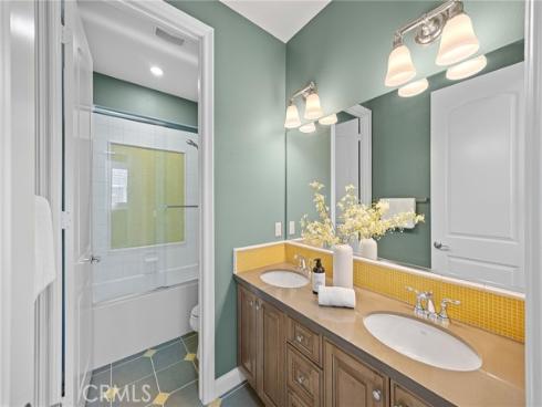 177 Compass , Irvine, CA