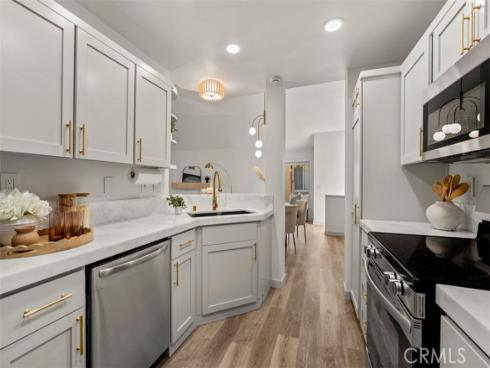 93 Lehigh Aisle , Irvine, CA