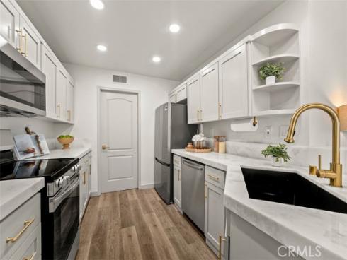 93 Lehigh Aisle , Irvine, CA