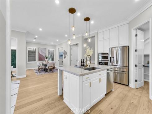 61 Acorn Glen , Irvine, CA